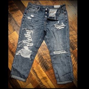 New with tags American Eagle Tommy crop jeans distressed size 16